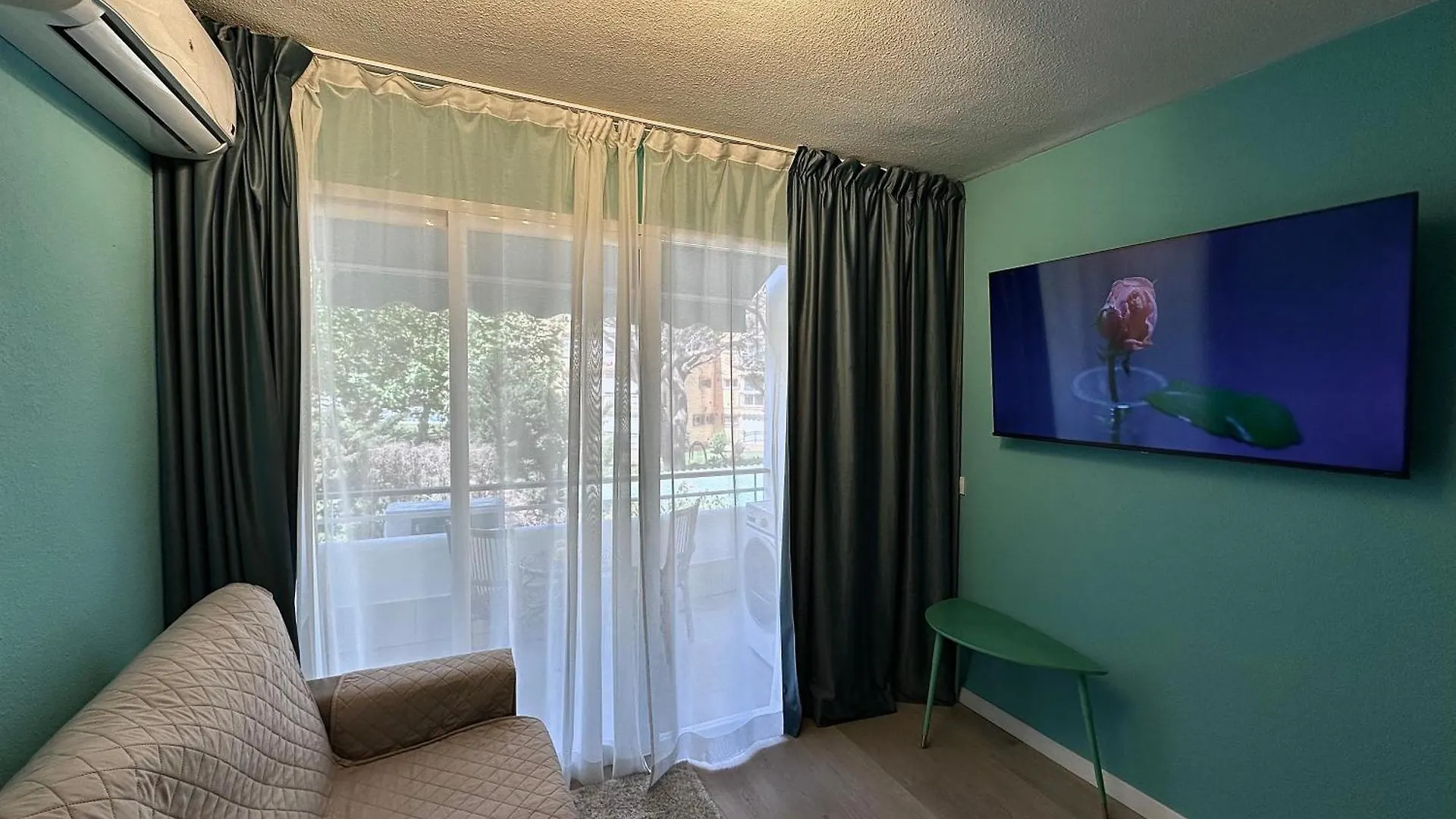 Tiffany Lovely New Apartment 51 Estepona