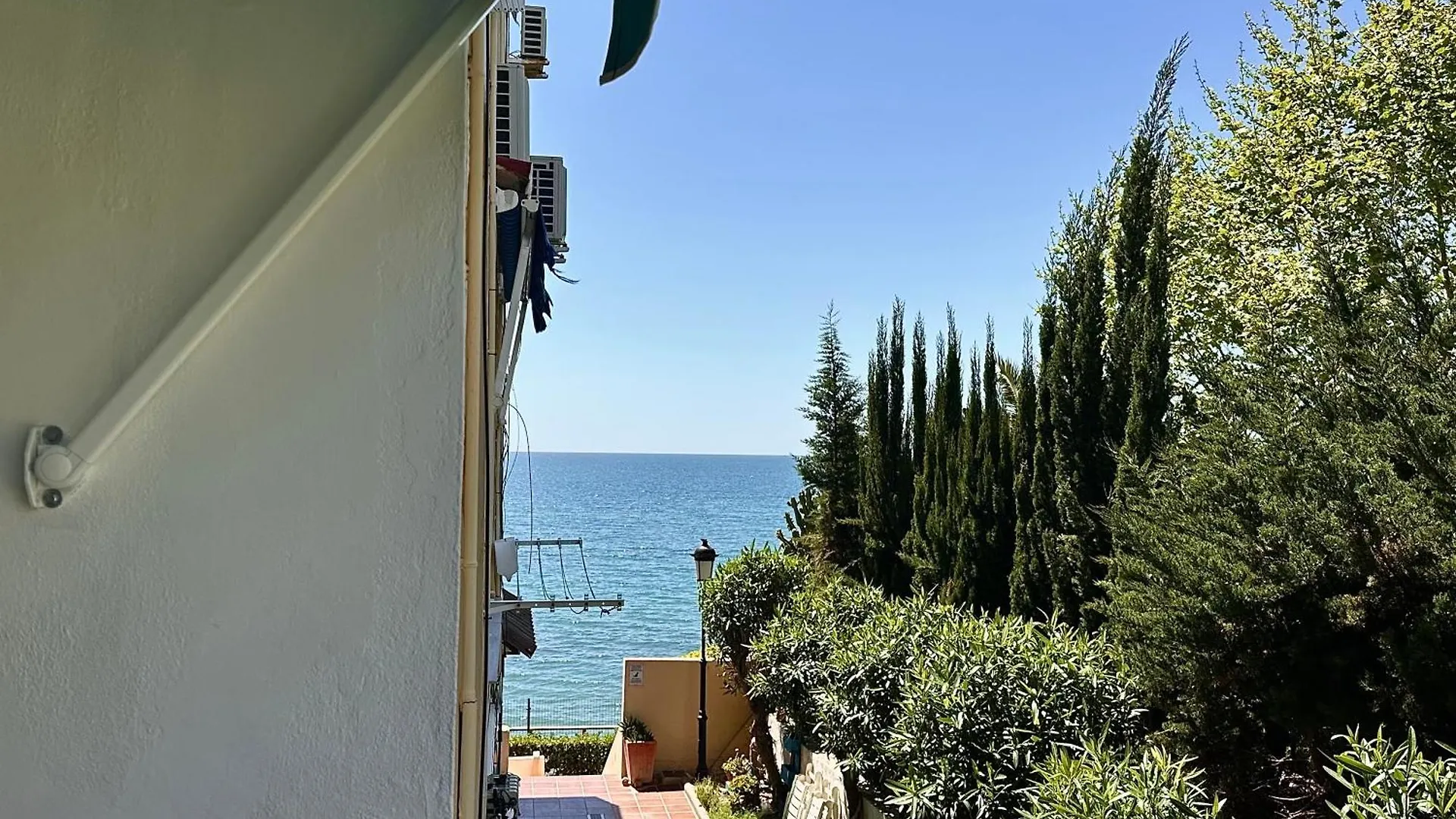 Tiffany Lovely New Apartment 51 Estepona Spain