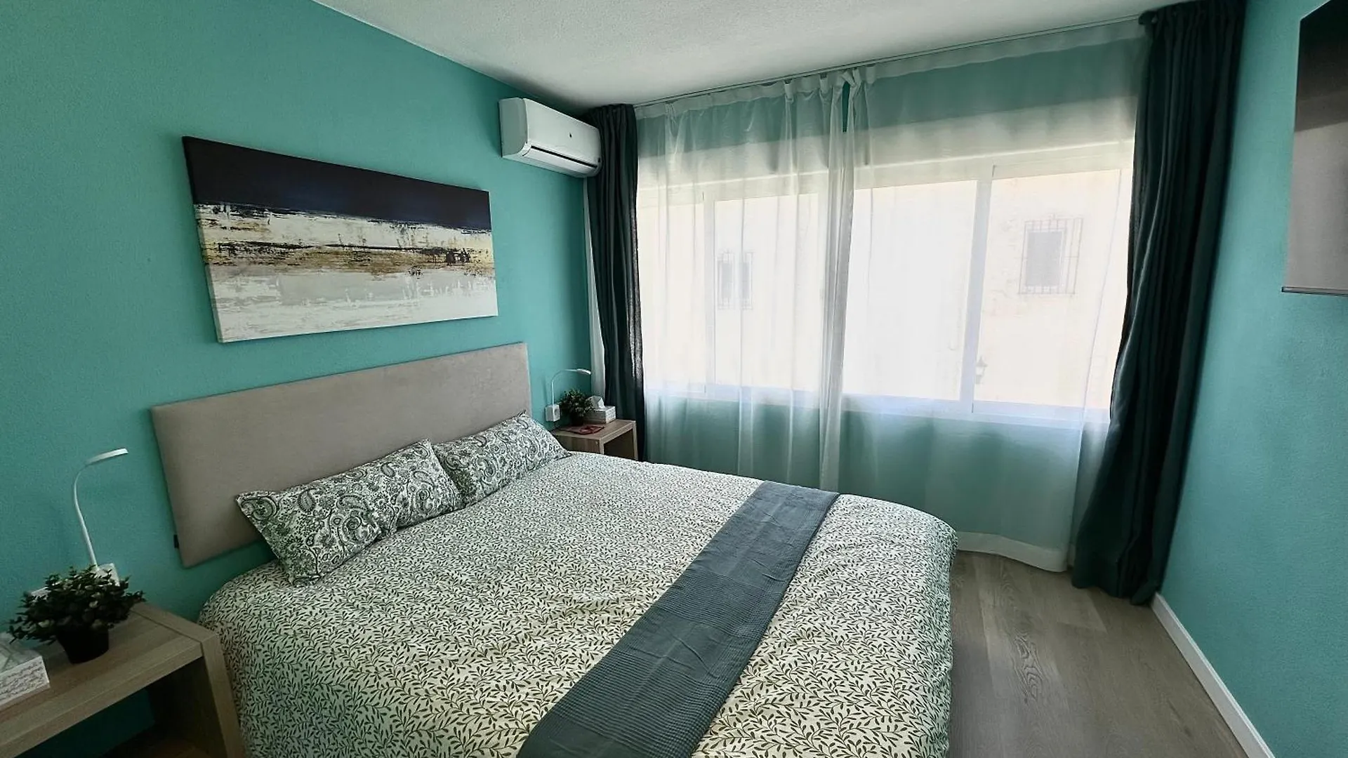 Tiffany Lovely New Apartment 51 Estepona